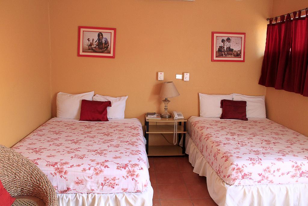 Hotel Y Apartments Los Cisneros Managua Rum bild