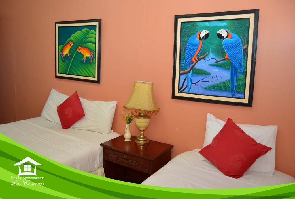 Hotel Y Apartments Los Cisneros Managua Exteriör bild