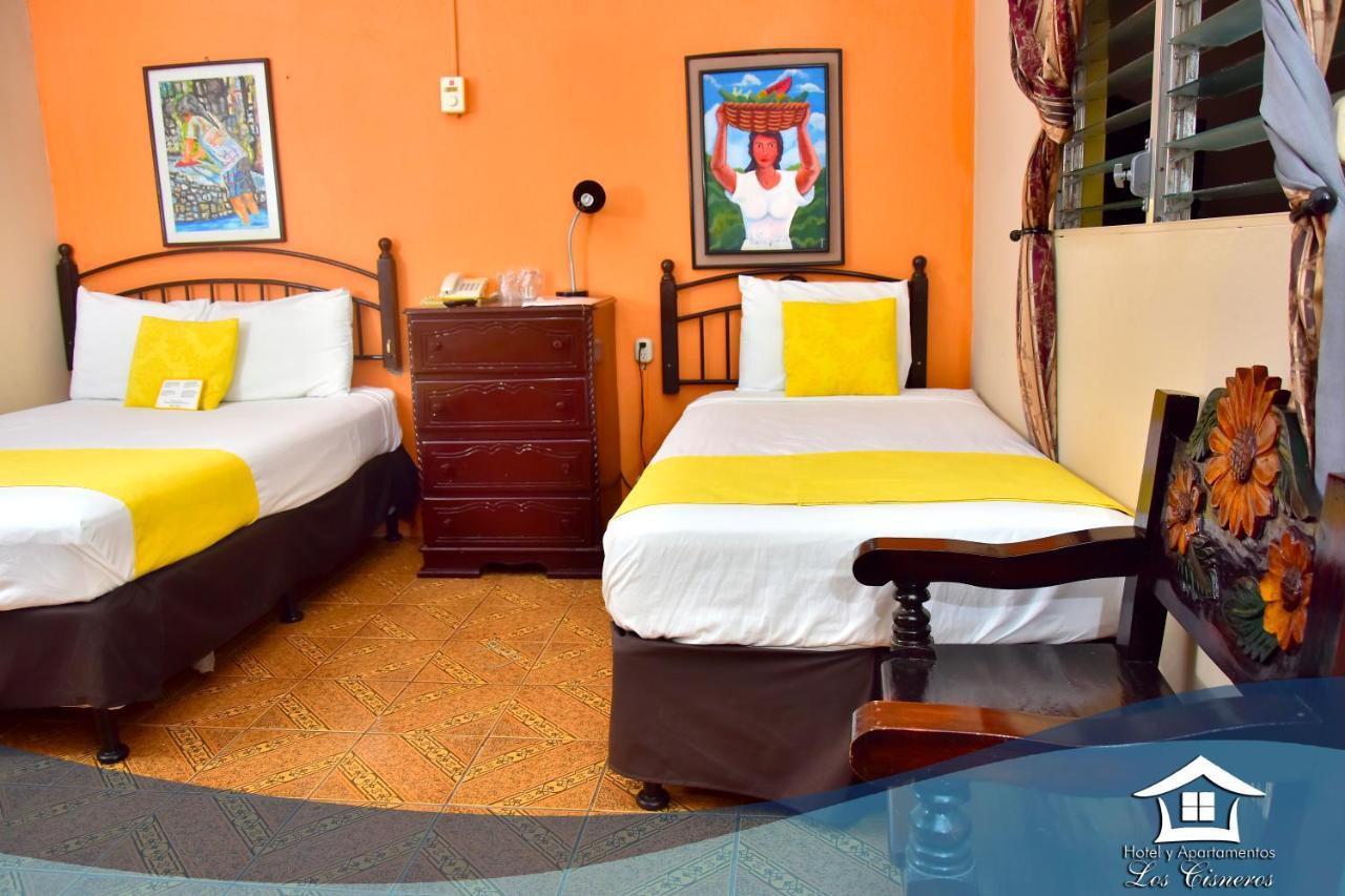 Hotel Y Apartments Los Cisneros Managua Exteriör bild